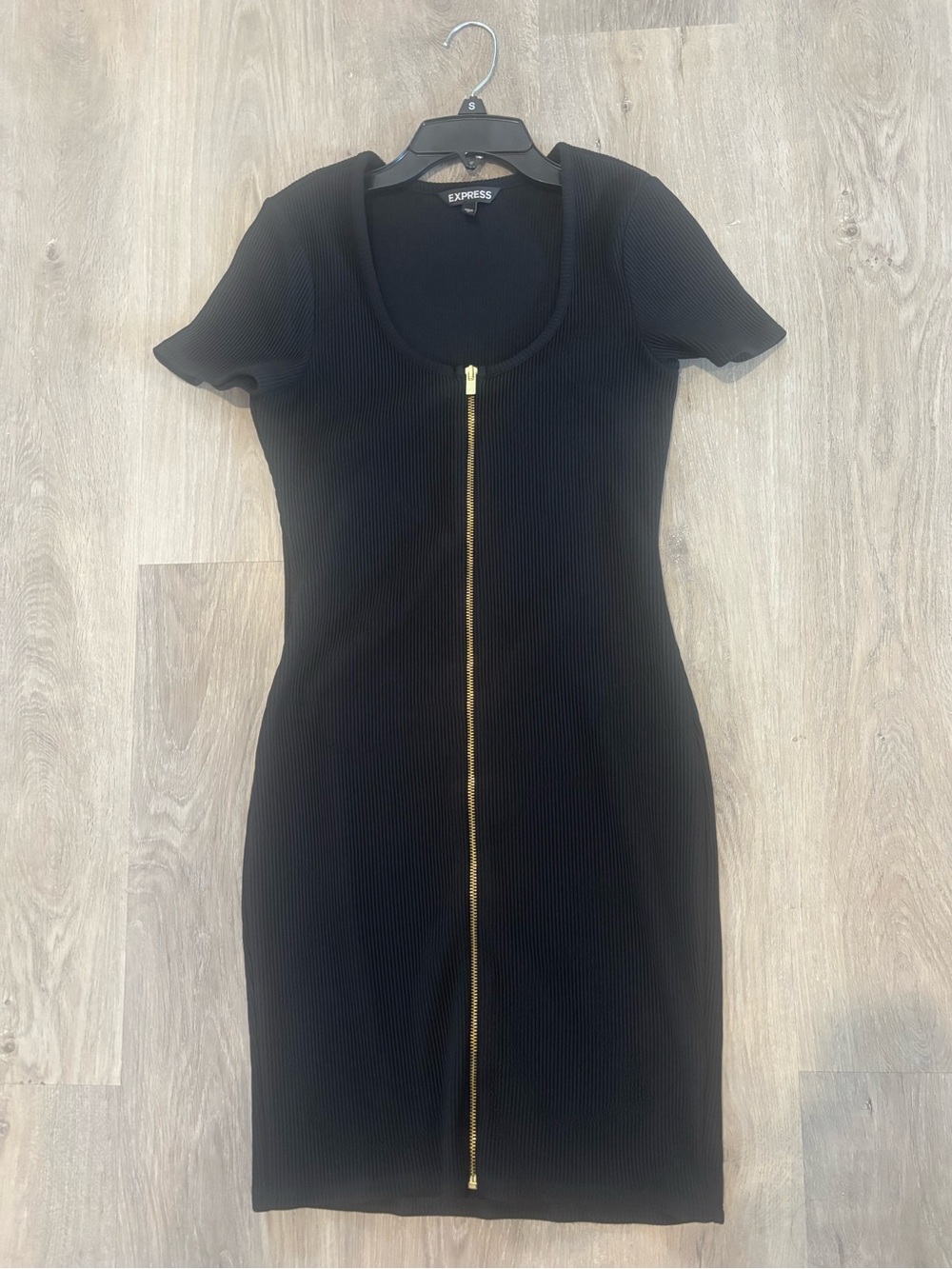 Express Black Ribbed Zip-Front Bodycon Dress with Gold Hardware